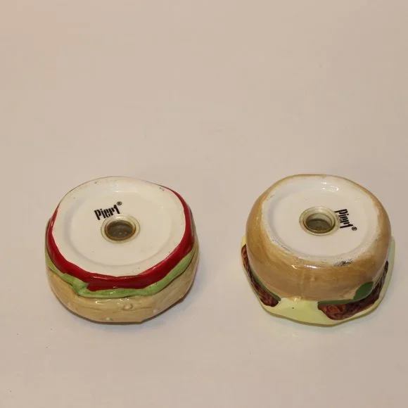 Pier 1 Salt and Pepper Shaker, Cheeseburger Salt and Pepper Shaker - Picture 7 of 7